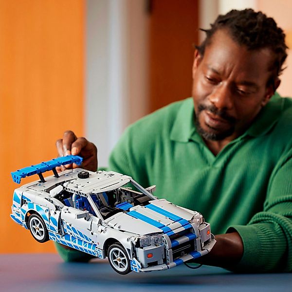 LEGO® 2 Fast 2 Furious Nissan günstig online kaufen