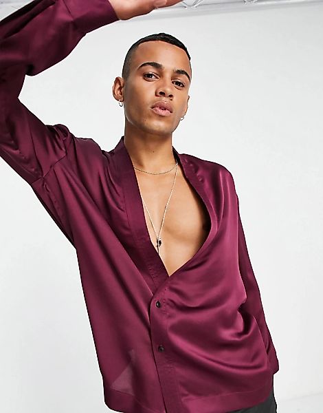 ASOS DESIGN – Kimono-Hemd aus Satin in Pflaume mit Wickel-Design-Violett günstig online kaufen