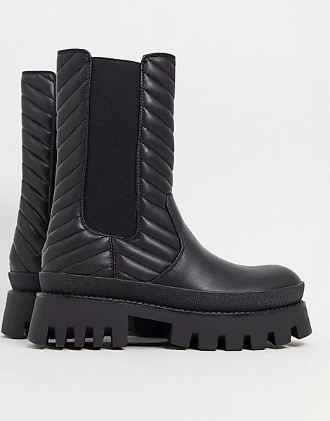 Bershka – Schwarze Ankle-Boots mit dicker Sohle und Elastikeinsätzen günstig online kaufen