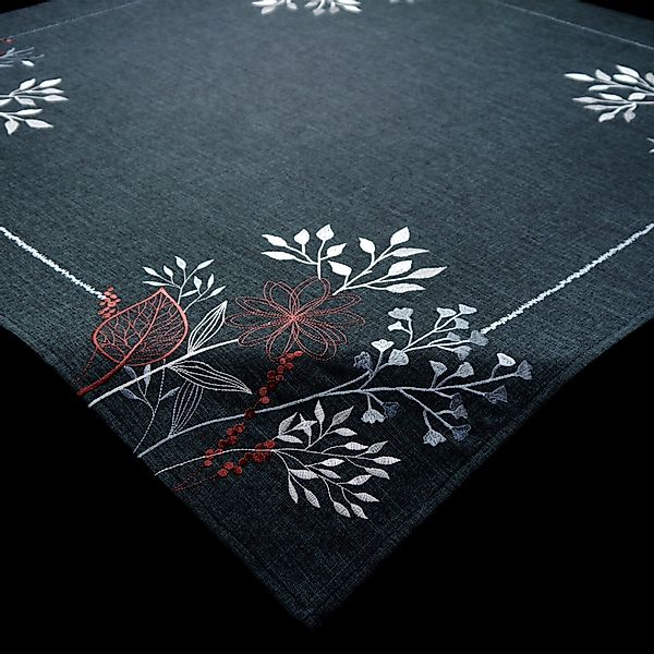 Brilliant Tischdecke Bestickt / Mitteldecke / günstig online kaufen