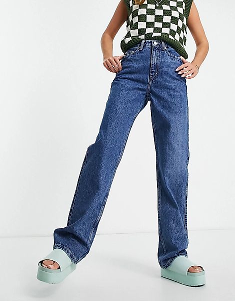 Weekday – Rowe – Gerade geschnittene Jeans aus Bio-Baumwolle in mittlerem M günstig online kaufen