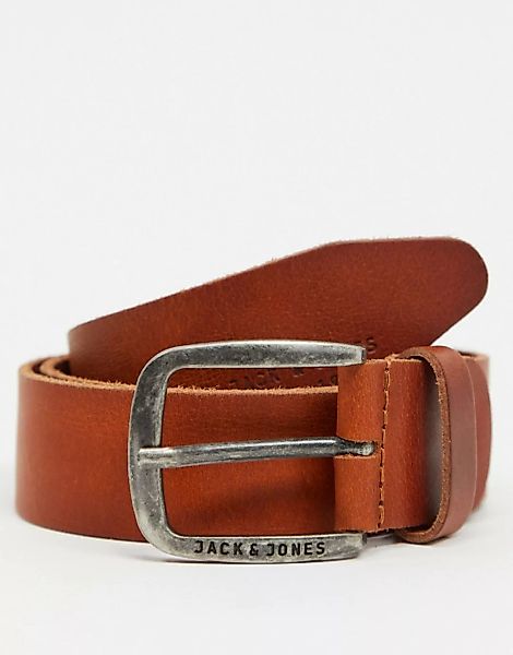 Jack & Jones – Glatter Ledergürtel mit Logoschnalle in Braun günstig online kaufen