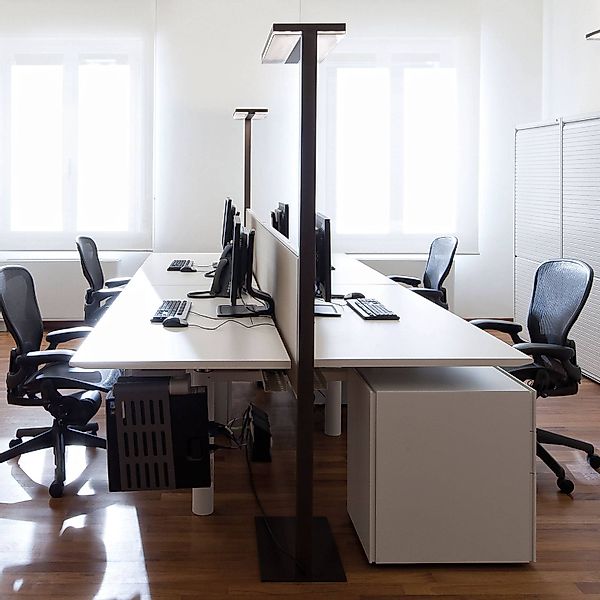 Artemide Chocolate Eco LED-Stehlampe 4.000 K mokka günstig online kaufen