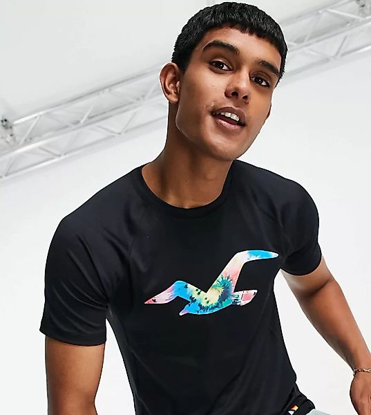 Hollister – Pride Capsule – Bade-T-Shirt in Schwarz mit Sonnenschutzfunktio günstig online kaufen