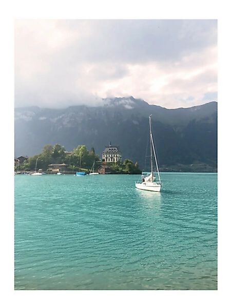 Poster / Leinwandbild - Mantika Schweiz Iseltwald günstig online kaufen