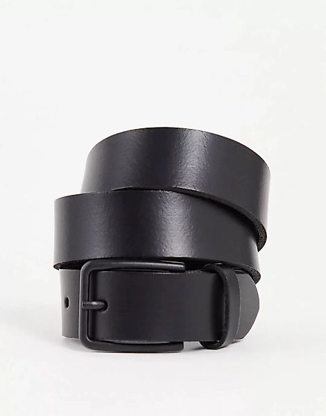 ASOS DESIGN – Schmaler Ledergürtel in Schwarz mit mattschwarzer, quadratisc günstig online kaufen