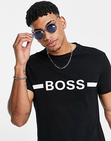 BOSS – Beachwear – Schmal geschnittenes T-Shirt in Schwarz mit großem Logo günstig online kaufen
