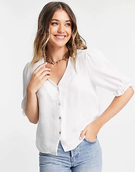 New Look – Bluse in gebrochenem Weiß mit Knopfleiste und Ärmeldetail günstig online kaufen