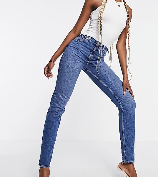 ASOS DESIGN Tall – Farleigh – Schmal geschnittene Mom-Jeans mit hohem Bund günstig online kaufen