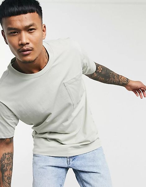 Jack & Jones – Core – Mintgrünes T-Shirt mit großer Tasche günstig online kaufen