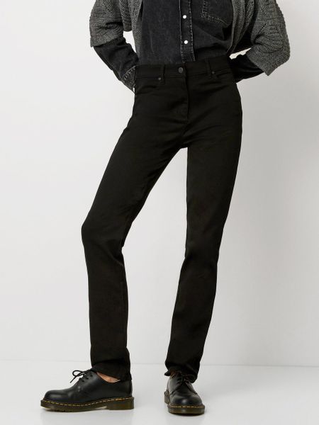 TONI Röhrenhose "TO BE LOVED" mit kleinen Schmucksteinchen auf der Tasche günstig online kaufen