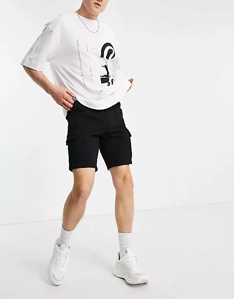 ASOS DESIGN – Jersey-Shorts in Schwarz mit Cargo-Taschen günstig online kaufen