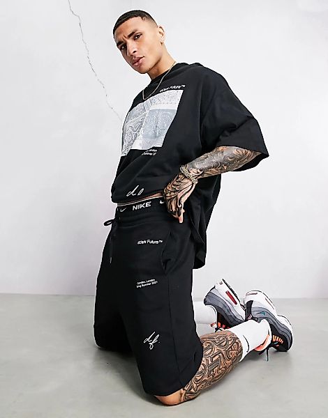 ASOS – Dark Future – Shorts in Schwarz mit mehreren Logoprints, Kombiteil günstig online kaufen