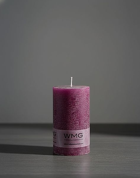 Stumpenkerze Rustikal Höhe 10 cm, Durchmesser 7 cm Lila günstig online kaufen