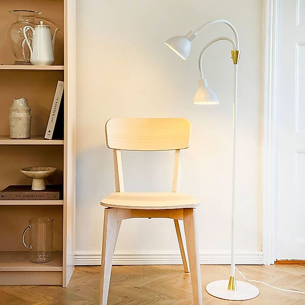 Dyberg Larsen Stehlampe Lilje, weiß, Höhe 135 cm, 2-flg. günstig online kaufen