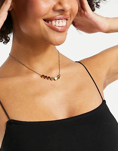 Tommy Hilfiger – Dainty – Goldfarbene Halskette mit Anhänger in Scheibenopt günstig online kaufen