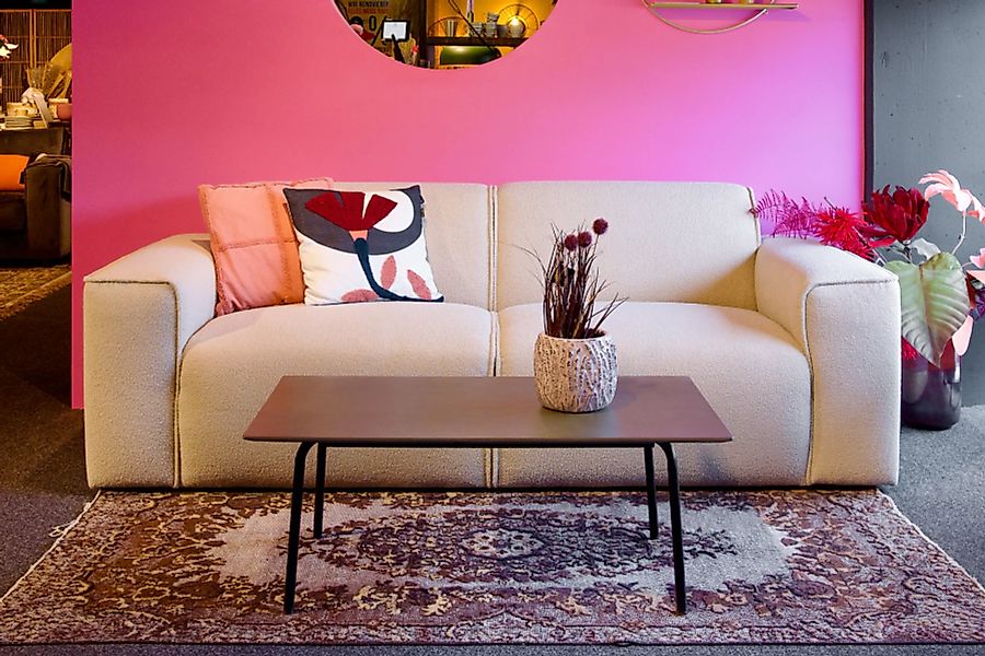 2,5-Sitzer Sofa Aluna in beigem Teddybezug im bodennahen Design günstig online kaufen