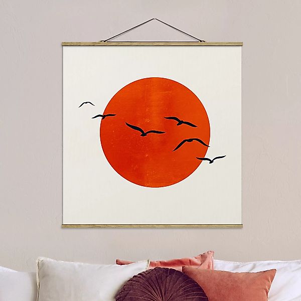 Stoffbild mit Posterleisten Vogelschwarm vor roter Sonne I günstig online kaufen