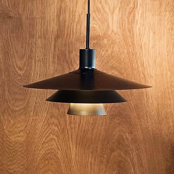 Dyberg Larsen Pendellampe Kay, Ø 40 cm, schwarz, Metall günstig online kaufen