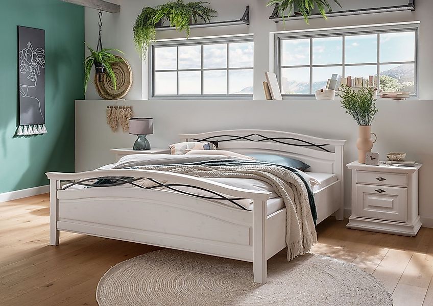 Woodroom Massivholzbett Esch, 180x200 cm Kiefer massiv weiß gewachst günstig online kaufen