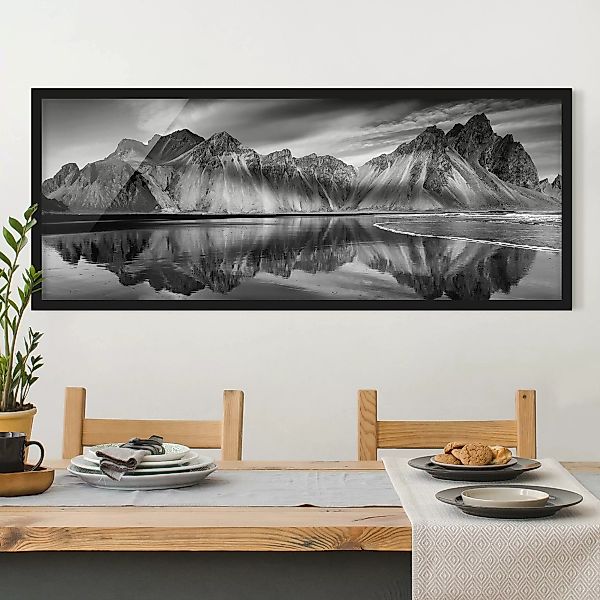 Bild mit Rahmen - Panorama Vesturhorn in Island günstig online kaufen