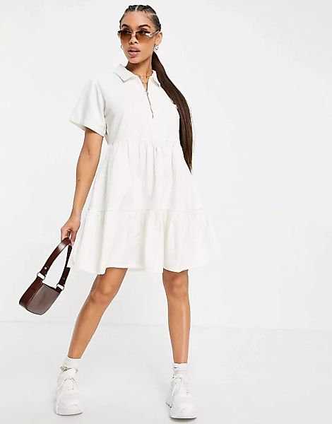 Missguided – Gestuftes Hemdkleid mit Reißverschluss auf der Vorderseite in günstig online kaufen