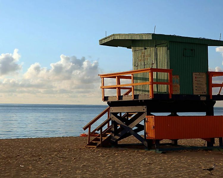 Fototapete "Lifeguard Hut" 4,00x2,50 m / Strukturvlies Klassik günstig online kaufen