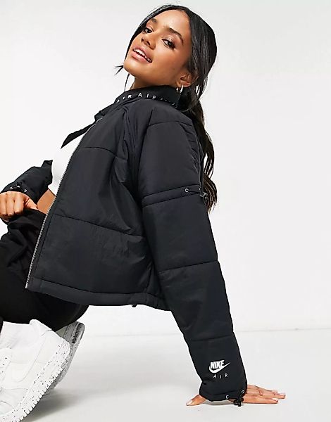 Nike – Air – Kurz geschnittene, wattierte Synthetik-Jacke in Schwarz günstig online kaufen