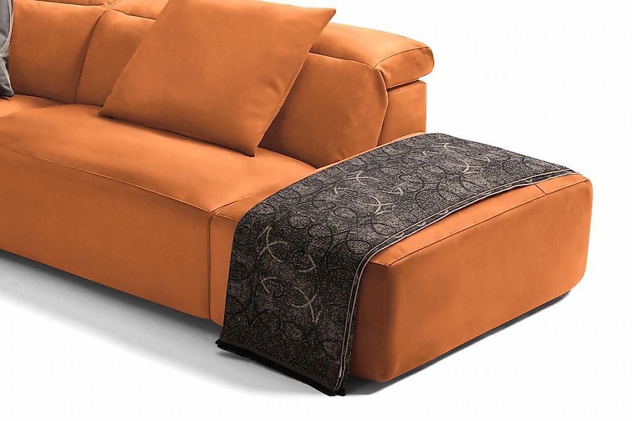 Egoitaliano Ecksofa »Beverly, extravangantes Designsofa mit erstklassigem S günstig online kaufen