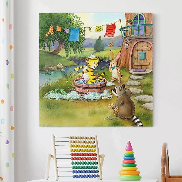 Leinwandbild Kinderzimmer - Quadrat Kleiner Tiger - Beim Baden günstig online kaufen