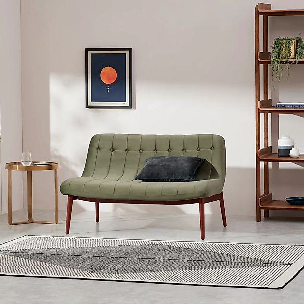 Halbert 2-Sitzer Sofa, Samt in Ahorngruen - MADE.com günstig online kaufen