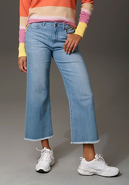 Aniston CASUAL 7/8-Jeans mit leicht ausgefranstem Beinabschluss günstig online kaufen