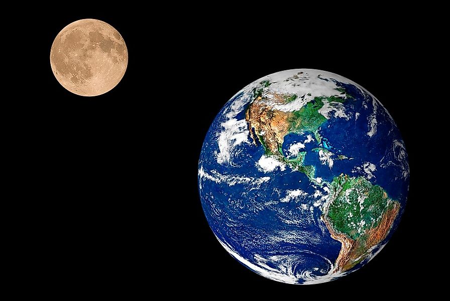 Papermoon Fototapete »Earth and Moon« günstig online kaufen