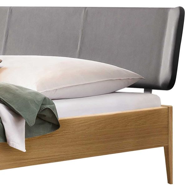 140x200 Bett Eiche hell geölt mit Polsterkopfteil optional mit Nachtkommode günstig online kaufen