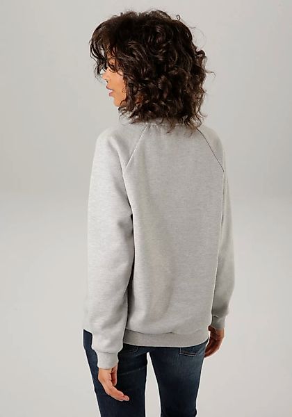 Aniston CASUAL Sweatshirt, mit gesticktem SEATTLE-Schriftzug günstig online kaufen