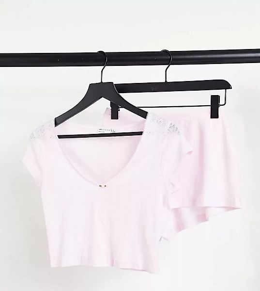 ASOS DESIGN Petite – Pyjama-Set in Rosa mit Lochmuster-Oberteil und Shorts günstig online kaufen