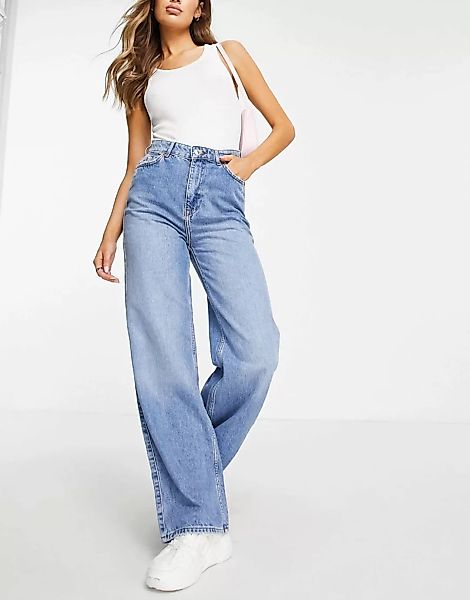 New Look – Jeans in Hellblau mit weitem Bein günstig online kaufen