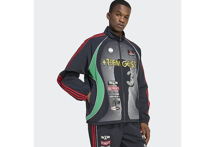 adidas Originals Trainingsjacke GFX TRACK TOP lockere Passform, aus weichem günstig online kaufen