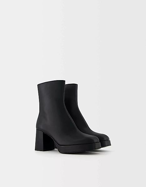 Bershka Plateau-Stiefeletten Mit Breitem Absatz Damen 39 Schwarz günstig online kaufen