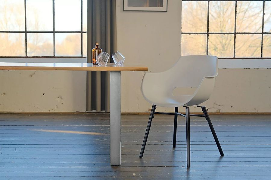 KAWOLA Essgruppe mit Esstisch Baumkante und Stühle ZAJA Kunststoff weiß günstig online kaufen