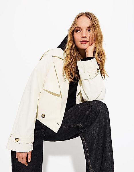 Bershka Kurze Trenchjacke Mit Schnalle Damen Xs Rohweiß günstig online kaufen