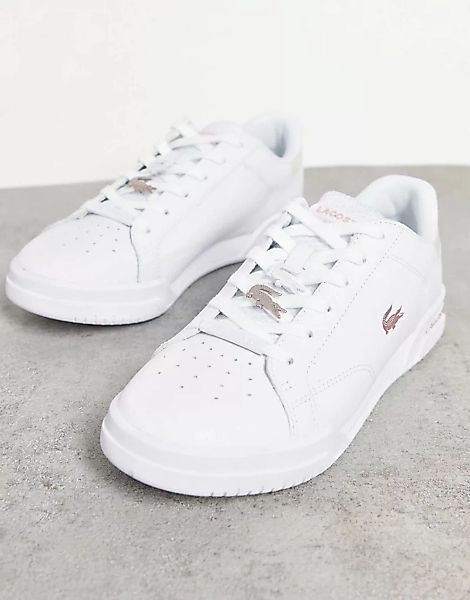 Lacoste – Twin Serve – Sneaker mit Cupsohle in Weiß und Schimmernd günstig online kaufen