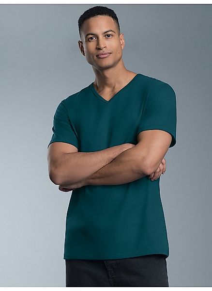 Trigema T-Shirt TRIGEMA T Shirt aus Biobaumwolle mit V-Ausschnitt (1-tlg) günstig online kaufen