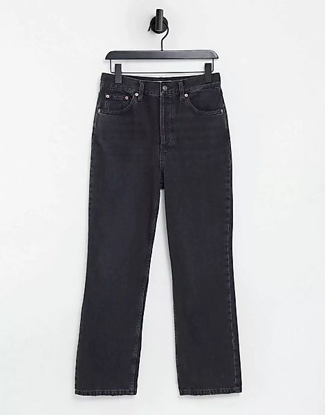 Topshop – Kort – Lockere Jeans mit geradem Bein in verwaschenem Schwarz günstig online kaufen