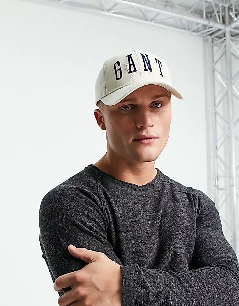 GANT – Kappe mit großem Logo in Creme-Weiß günstig online kaufen