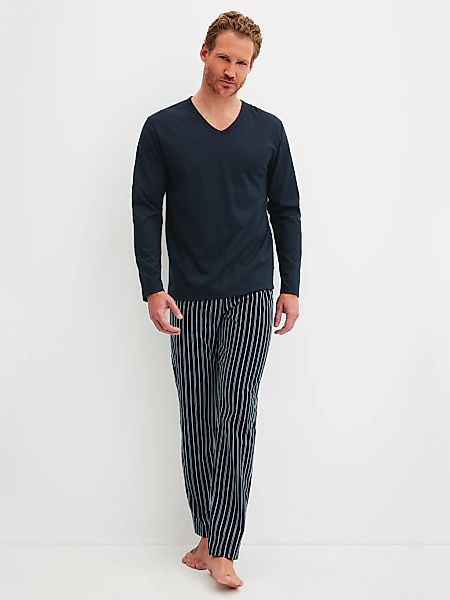 CALIDA Schlafanzug "Cotton Special", (2 tlg.), Langarm, V-Ausschnitt, Comfo günstig online kaufen
