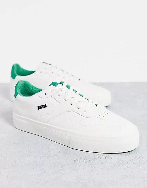 Bershka – Sneaker in Weiß mit Kontrasteinsatz hinten günstig online kaufen