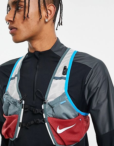 Nike Running – Trail – Trägershirt in Grau günstig online kaufen