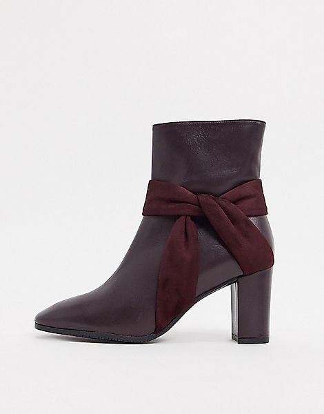 Karen Millen – Florence – Stiefel aus Leder mit Blockabsatz und Wickeldesig günstig online kaufen