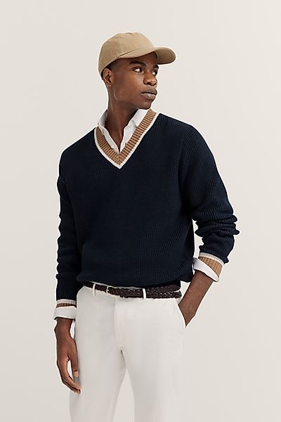 bugatti V-Ausschnitt-Pullover mit V-Ausschnitt und aus günstig online kaufen